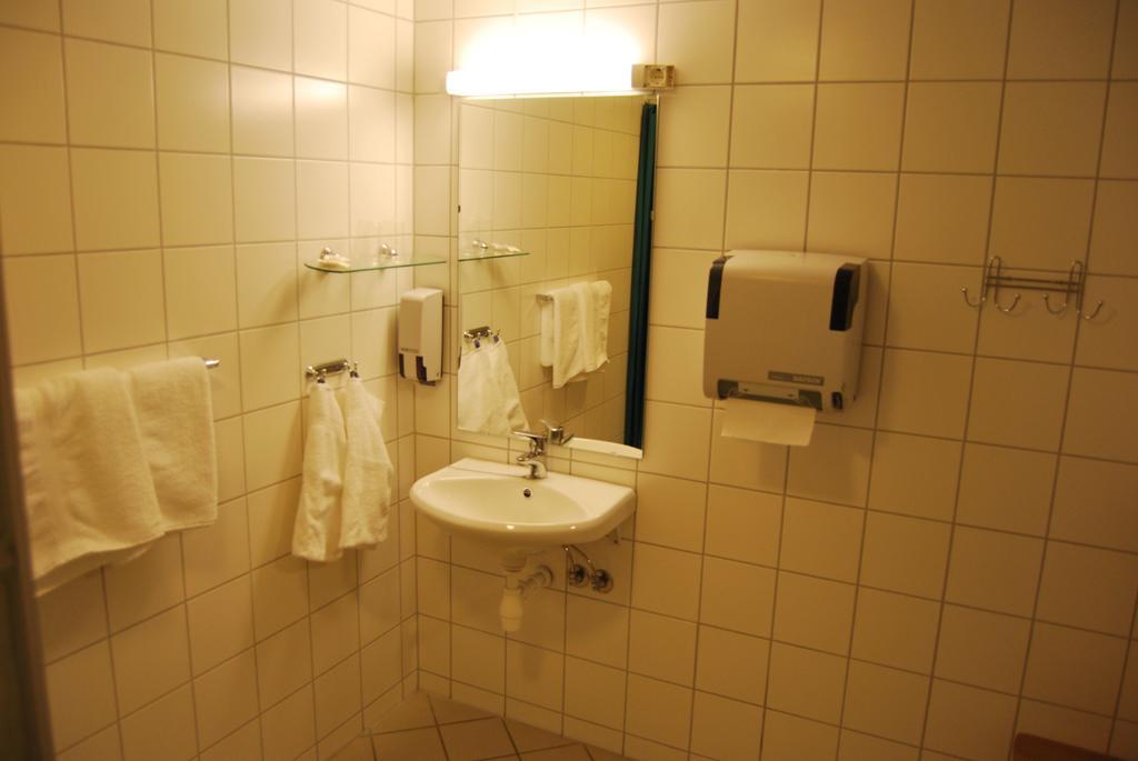 ホテル Imi Stolen オップダール エクステリア 写真